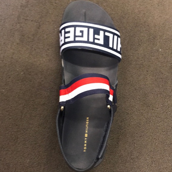 Hilfiger creeper slides - Picture 3 of 8